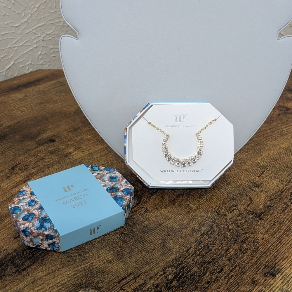 Elegant Gold Necklace with Blue Accents